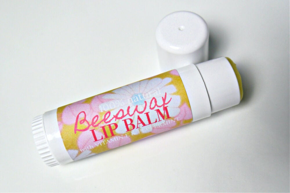 Burt's Bees Beeswax Lip Balm Tube